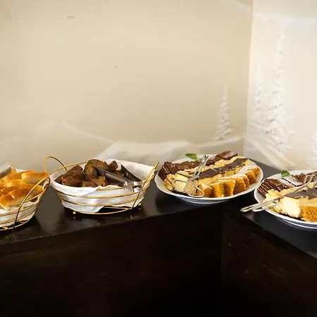 Hotel Pid Strihoju Bukovel