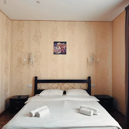 Pid Strihoju Bukovel