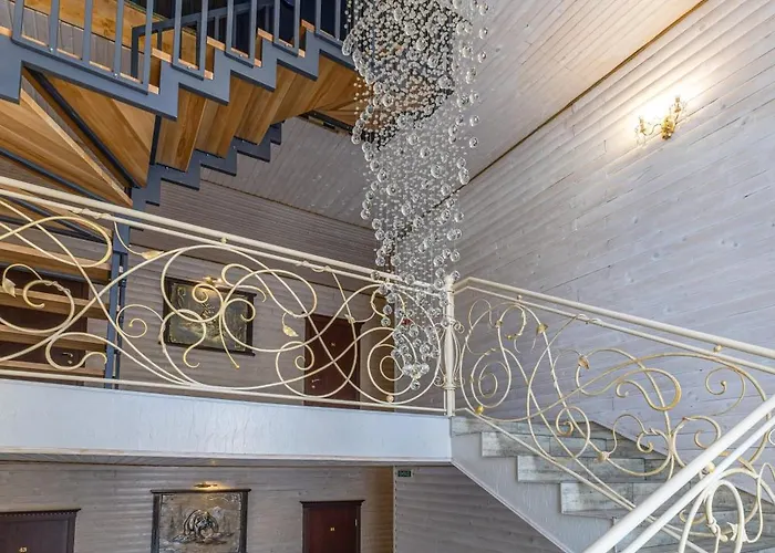 Pid Strihoju Hotel Bukoveľ