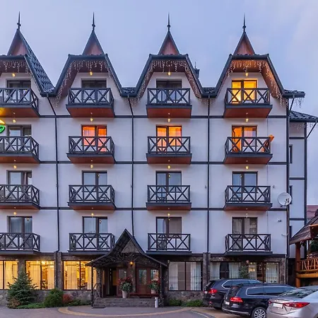 Hotel Pid Strihoju