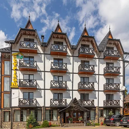 Pid Strihoju Hotel *